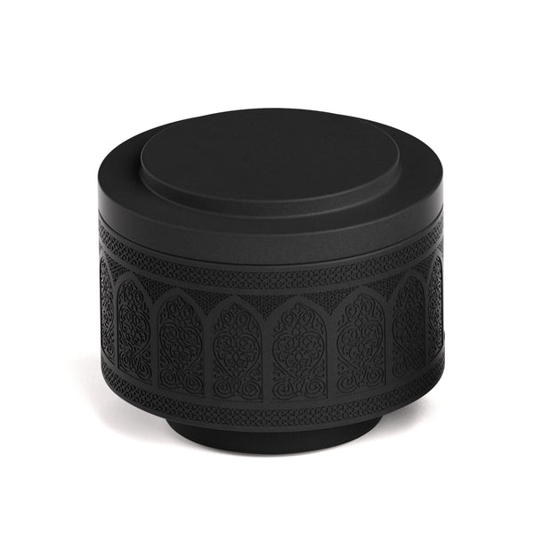 Luna Oud Candle