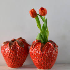 Berrylicious Vase